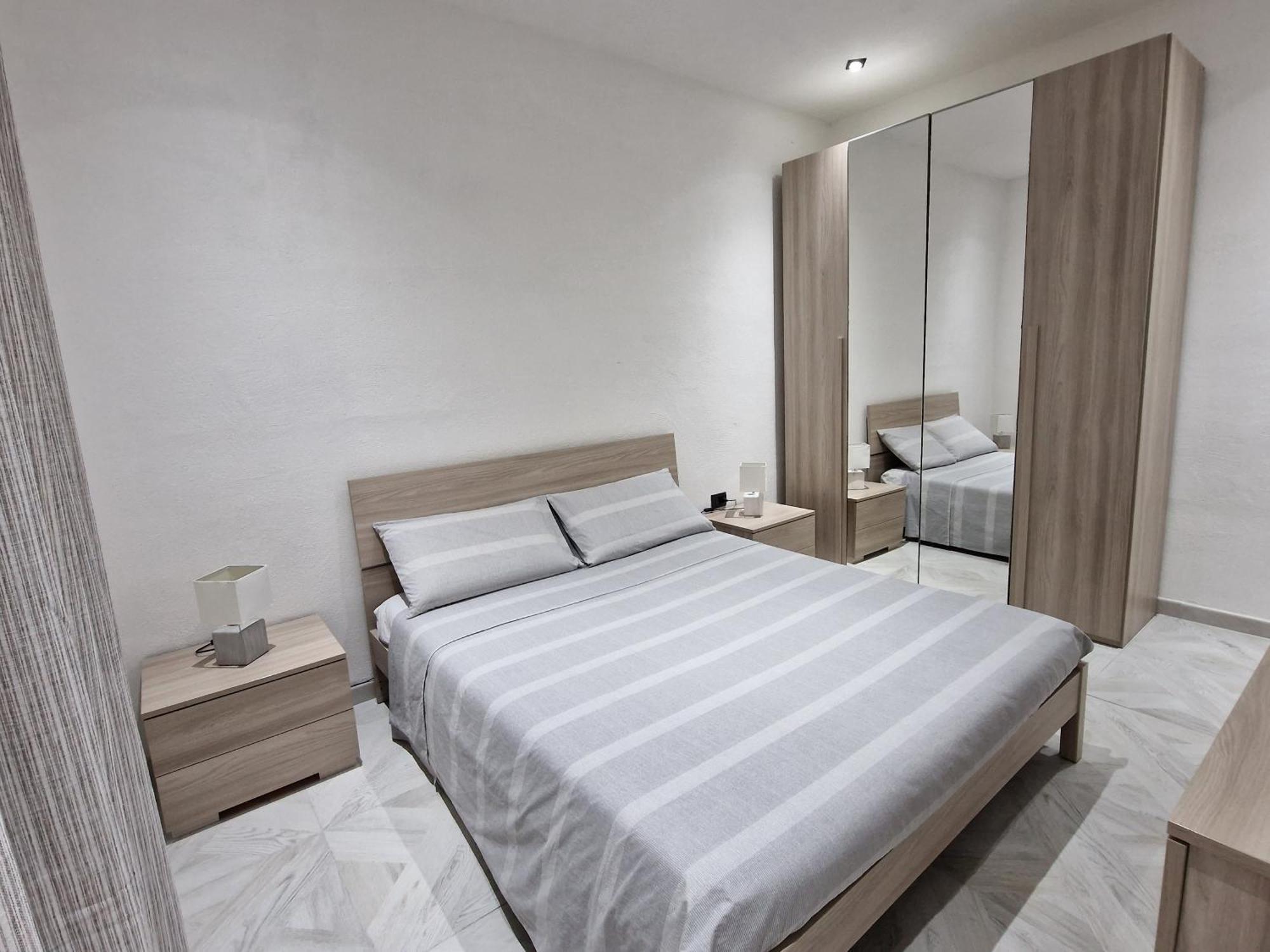 La Maddalena Holiday Home Экстерьер фото